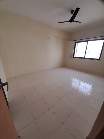 Bedroom in 3 BHK Apartment at Vyas Sudhendu CHS, Kothrud – for Rent