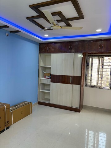 Room in 1 BHK Apartment at Ten Madhapur, Madhapur – for Rent