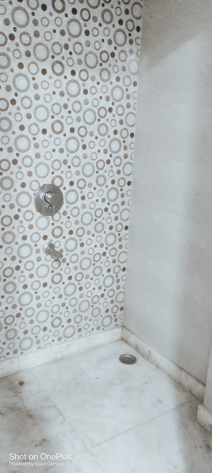 Bathroom, rohini sector 28 3 Bedroom 1000 Sq.Ft. Builder Floor In Rohini Sector 28 Delhi 8221688