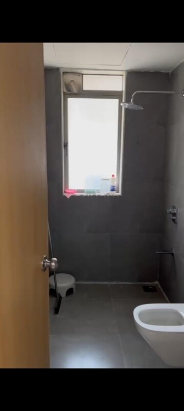 Bathroom in 1 BHK Apartment at LnT Veridian, Powai – for Rent