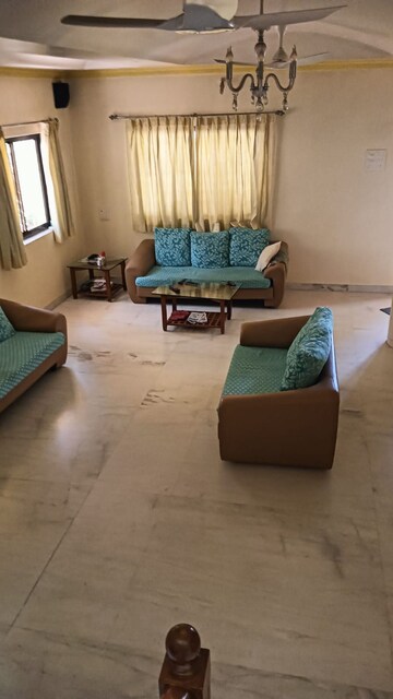 Living Room in 2 BHK Apartment at Sunshine  Court, Kalyani Nagar – for Rent