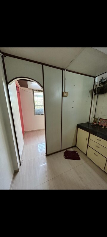 Bathroom in 1 BHK Apartment at Gandharv Darshan, Lower Parel – for Rent