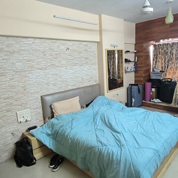Bedroom in 2 BHK Apartment at Shilp Tower, Century Mills – for Rent