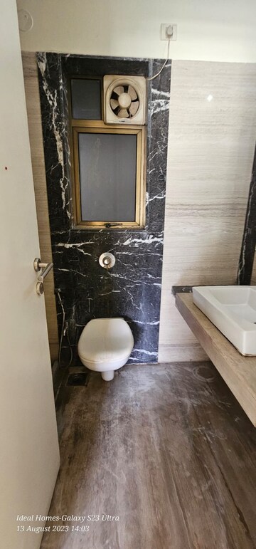 Furnished Amenities in 2.5 BHK Apartment at Kalpataru Aura, Ghatkopar West – for Rent