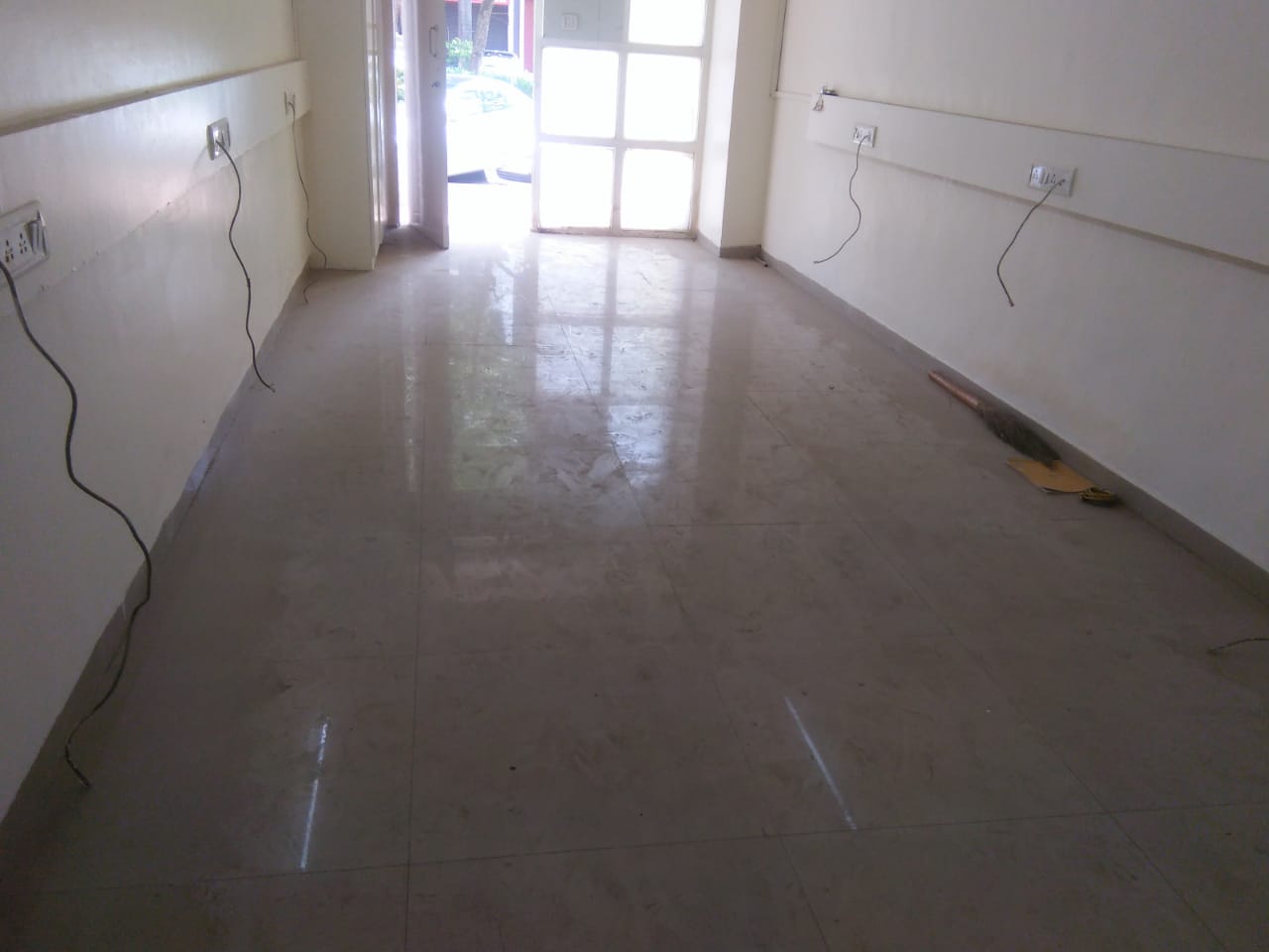 Retail Shop For Sale in Maruti Paradise