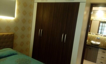 Furnished Amenities in 2 BHK Apartment at Nerul – for Rent