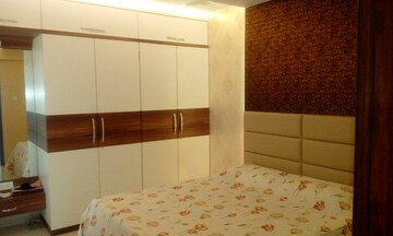 Room in 2 BHK Apartment at Nerul – for Rent