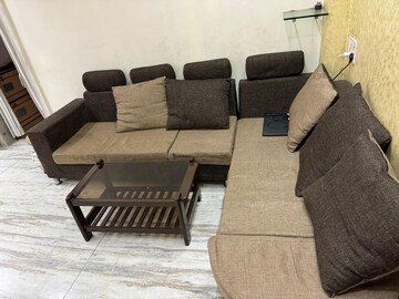 Master Bedroom in 2 BHK Apartment at Basant Vihar CHS, Chembur – for Rent