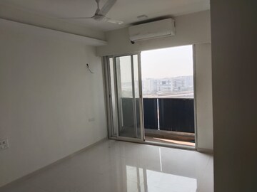 Master Bedroom in 2 BHK Apartment at Dudhawala Proxima Residences, Andheri East – for Rent