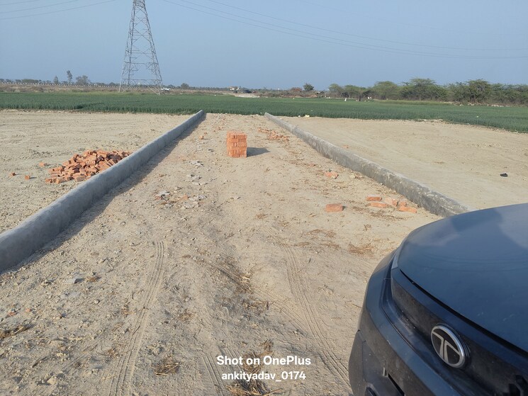 undefined, gomti nagar  1000 Sq.Ft. Plot In Gomti Nagar Lucknow 8221929