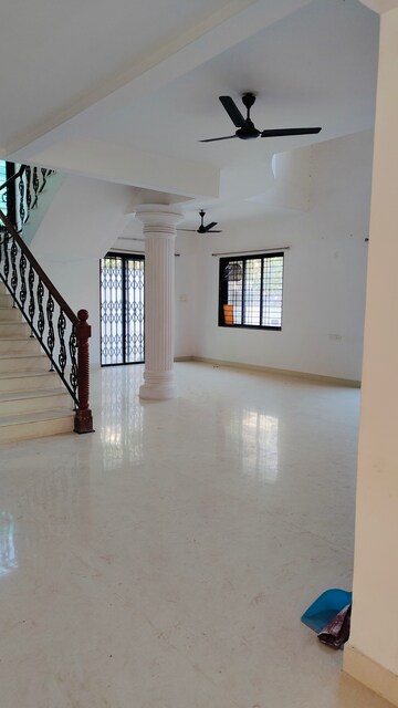 Room in 4 BHK Villa at Magarpatta City Mulberry Gardens, Hadapsar – for Rent