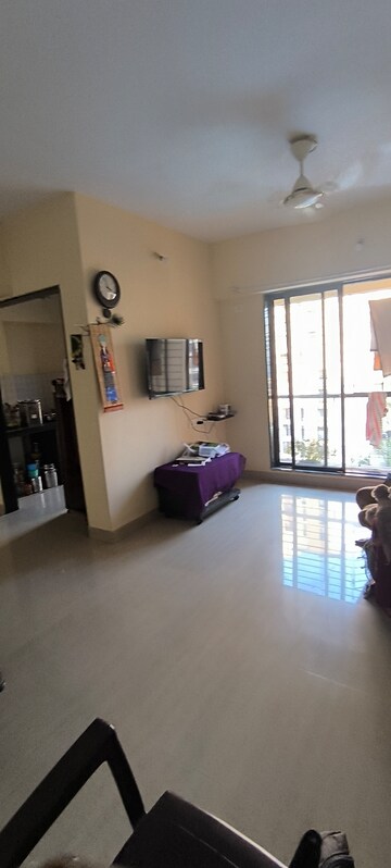 2 BHK Apartment For Sale in Unique Aurum, Mira Road