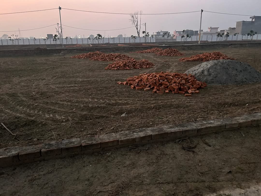 Plot For Sale in Max Balaji Defence City 3