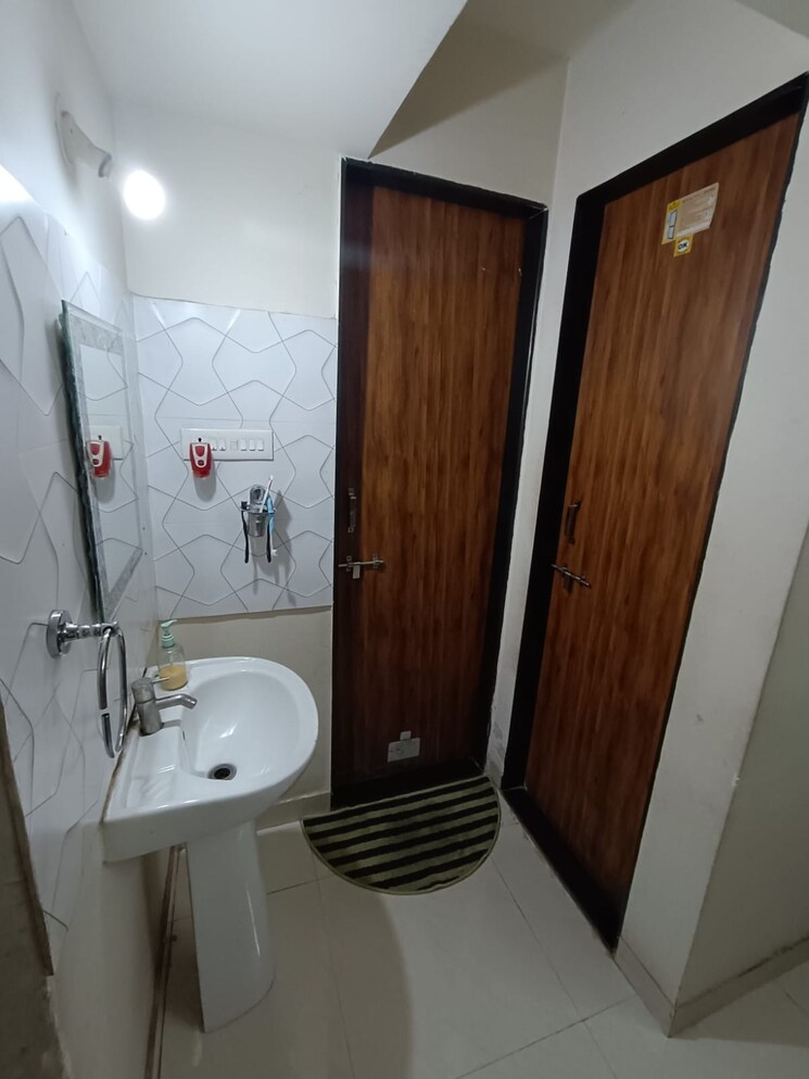 Bathroom, ujwal-classic 1 Bedroom 587 Sq.Ft. Builder Floor In Dhayari Pune 8222026