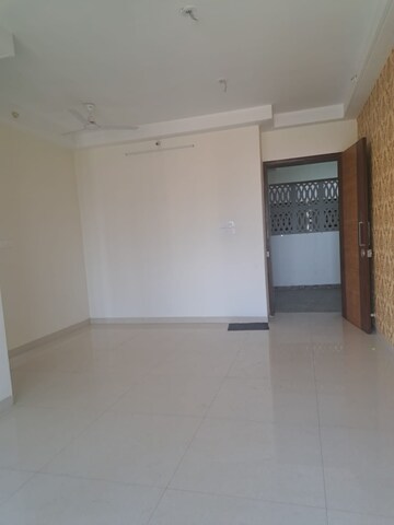 Room in 2 BHK Apartment at Paradise Sai Mannat, Kharghar – for Rent