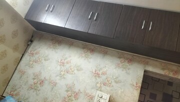 Furnished Amenities in 2 BHK Apartment at Sagar Residency Thane, Kasarvadavali – for Rent