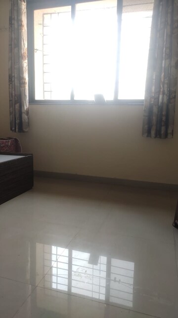 Room in 2 BHK Apartment at Puranik City, Kasarvadavali – for Rent