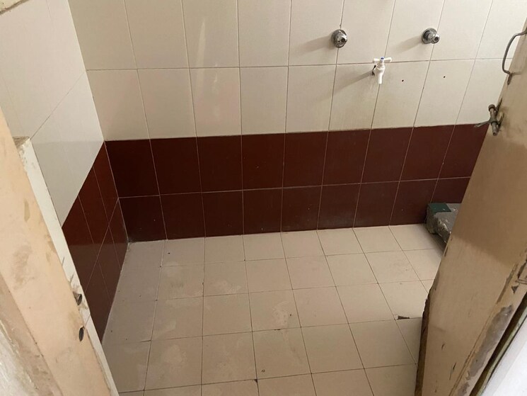 Bathroom, the-gyaneshwar-chs 2 Bedroom 800 Sq.Ft. Builder Floor In Dhankawadi Pune 8222086