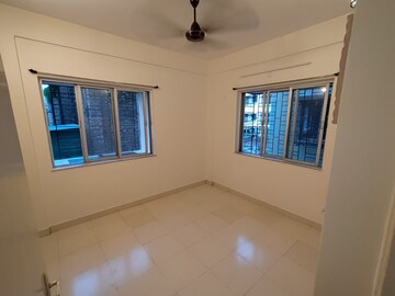Room in 3 BHK Apartment at Anandapur – for Rent