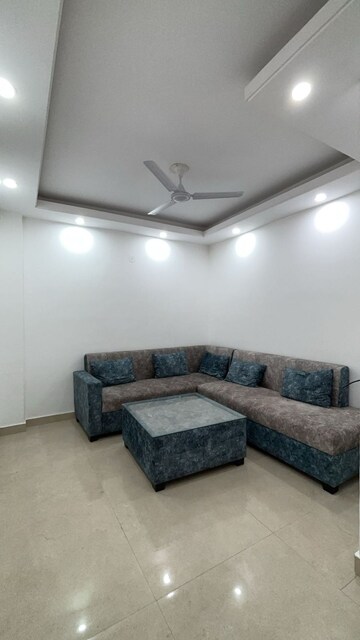 Living Room in 1 BHK Builder Floor at Sector 27 – for Rent