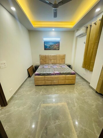 Bedroom in 2 BHK Apartment at Sector 51 – for Rent