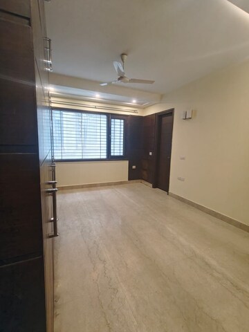 Room in 4 BHK Builder Floor at East Of Kailash – for Sale