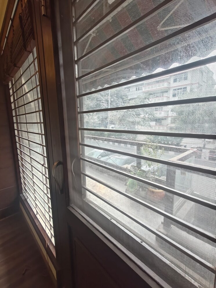 Balcony, east of kailash 4 Bedroom 2700 Sq.Ft. Builder Floor In East Of Kailash Delhi 8222159