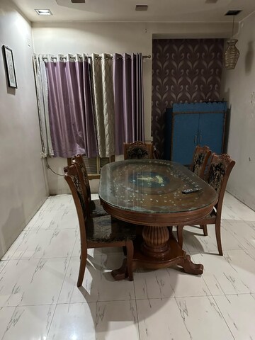 Living Room in 4 BHK Apartment at Shankar Nagar – for Rent