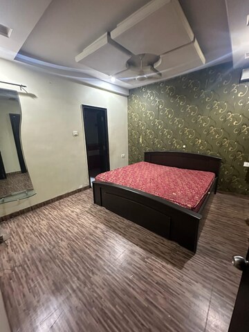 Bedroom in 4 BHK Apartment at Shankar Nagar – for Rent