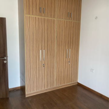 Room in 4 BHK Builder Floor at DLF Gardencity Enclave, Sector 93 – for Rent