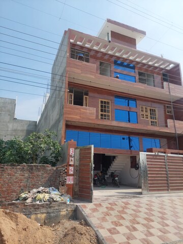 2 BHK Builder Floor For Rent in DLF Vibhuti Khand, Gomti Nagar
