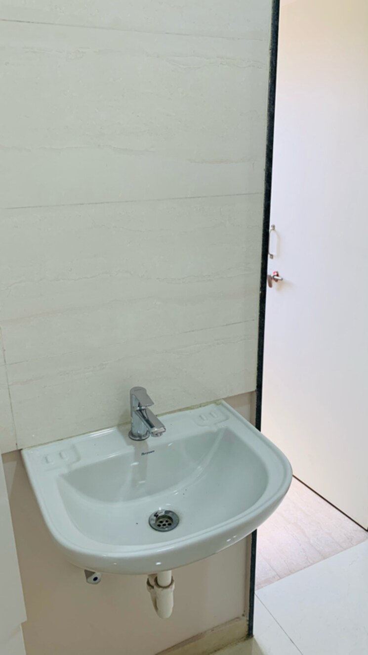 Bathroom, new-front-48-central-park 2 Bedroom 782 Sq.Ft. Apartment In Udhyog Nagar Pune 8222235