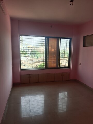 Room in 1 BHK Apartment at Dedhia Golden Park II, Kalyan West – for Rent