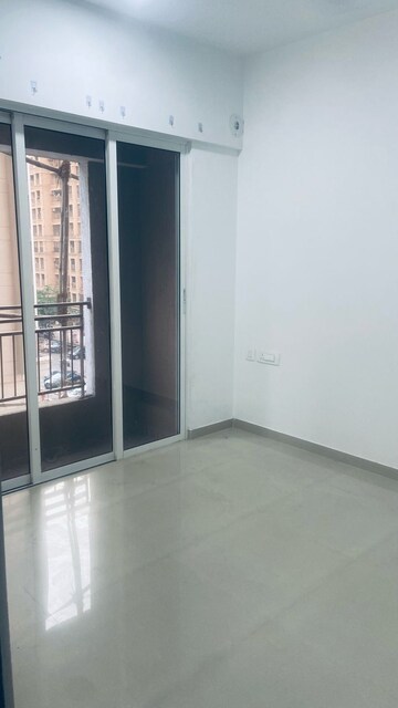 Room in 1 BHK Apartment at JP North Alexa, Mira Road – for Rent