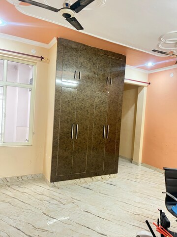 Room in 2 BHK Independent House at Gomti Nagar – for Rent