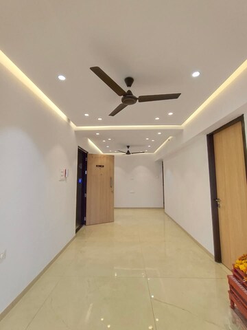 Building Lobby in 2 BHK Apartment at Parshwanath Galaxy Avenue, Nalasopara East – for Rent