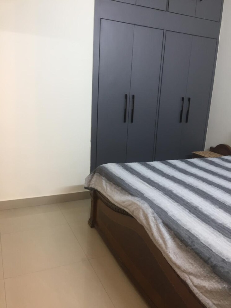 Bedroom, ip extension 3 Bedroom 1500 Sq.Ft. Apartment In Ip Extension Delhi 8222530