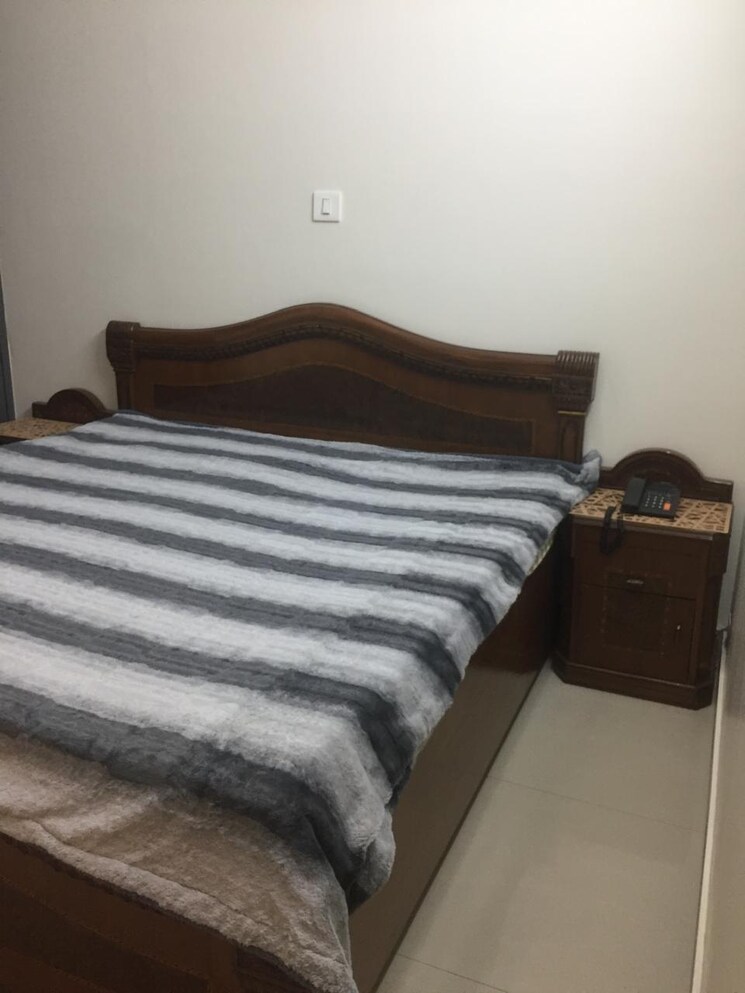 Bedroom, ip extension 3 Bedroom 1500 Sq.Ft. Apartment In Ip Extension Delhi 8222530