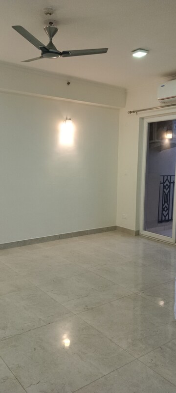 3.5 BHK Apartment For Rent in Sector 6, Dwarka