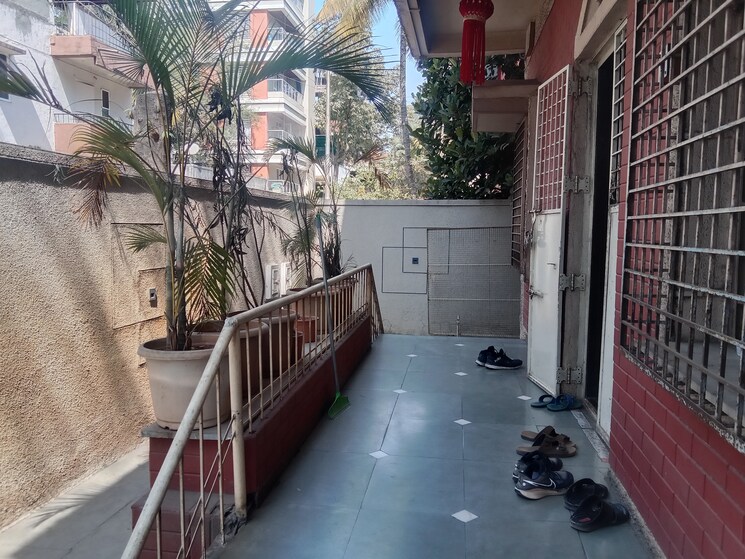 Balcony, chintamani-swanand 5 Bedroom 2500 Sq.Ft. Independent House In Walvekar Nagar Pune 8222673