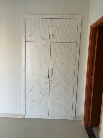 Furnished Amenities in 2.5 BHK Apartment at Tata Eureka Park, Sector 150 – for Rent