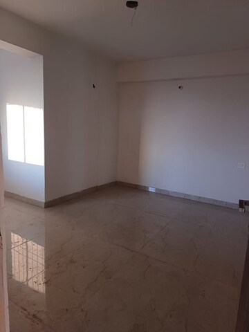 Room in 3 BHK Apartment at Kadamkuan – for Sale