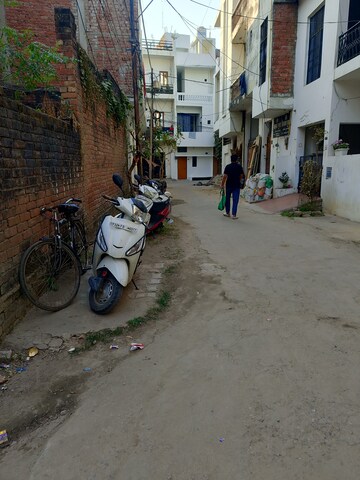  Plot – Exterior View View at Gomti Nagar - for Sale