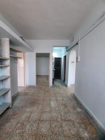 Room in 2 BHK Builder Floor at Ganesh Baug, Sinhagad Road – for Rent