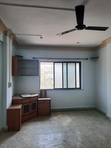 Living Room in 2 BHK Builder Floor at Ganesh Baug, Sinhagad Road – for Rent