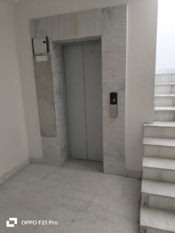 Building Lobby in 4 BHK Builder Floor at Auram Floor, South City 2 – for Sale