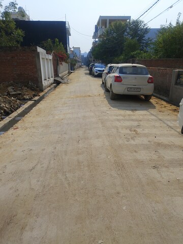  Plot – Exterior View View at Gomti Nagar - for Sale