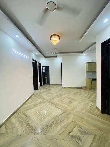 Bedroom in 3.5 BHK Builder Floor at Sector 85 – for Rent