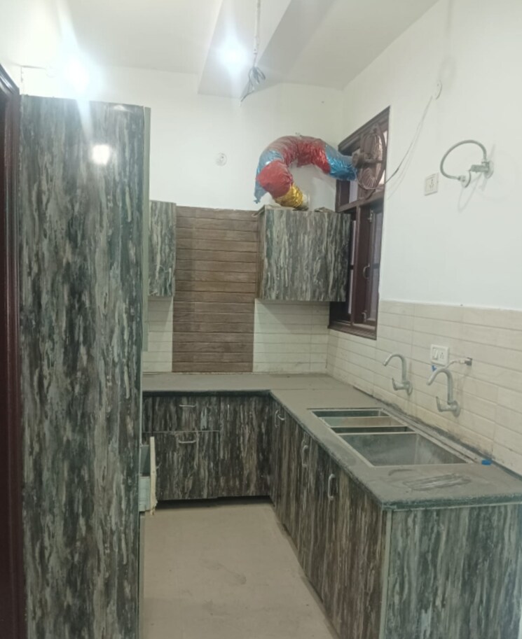 Bathroom, guru-nanak-enclave 2 Bedroom 1800 Sq.Ft. Builder Floor In Dhakoli Zirakpur 8222760