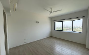 Plot For Sale in DLF City Phase IV, Dlf Phase iv